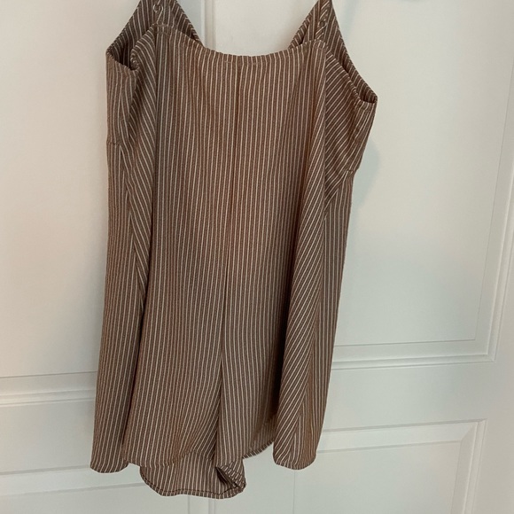 Romper - Picture 4 of 4